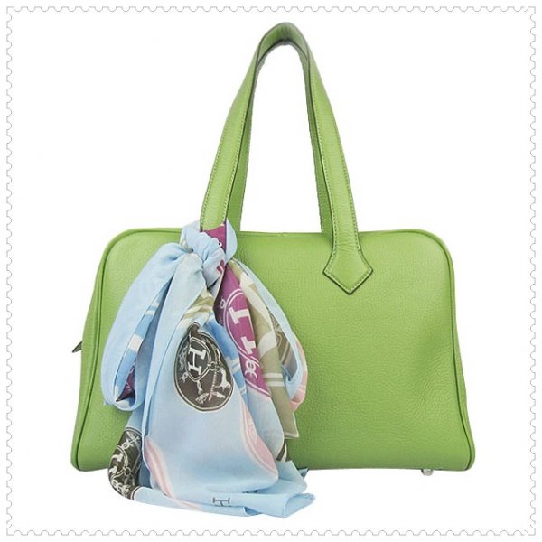 Hermes Victoria Tote Lawn Green